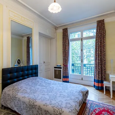 Avenue Niel - Spacieux Apartman *