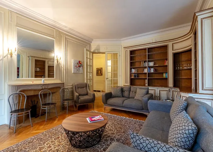 아파트 Avenue Niel - Spacieux