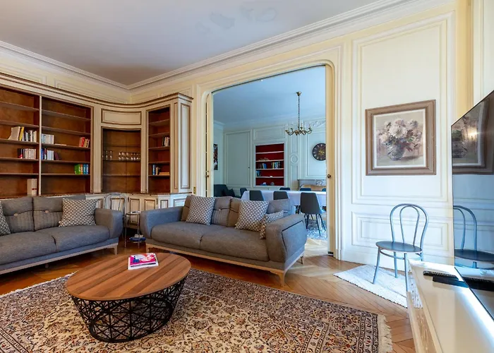 Avenue Niel - Spacieux