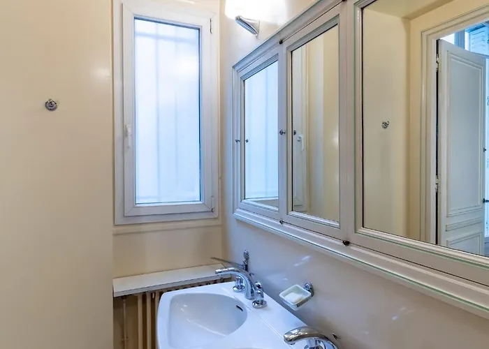 아파트 Avenue Niel - Spacieux *